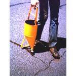Image: Asphalt Crack Filling Pour Pot