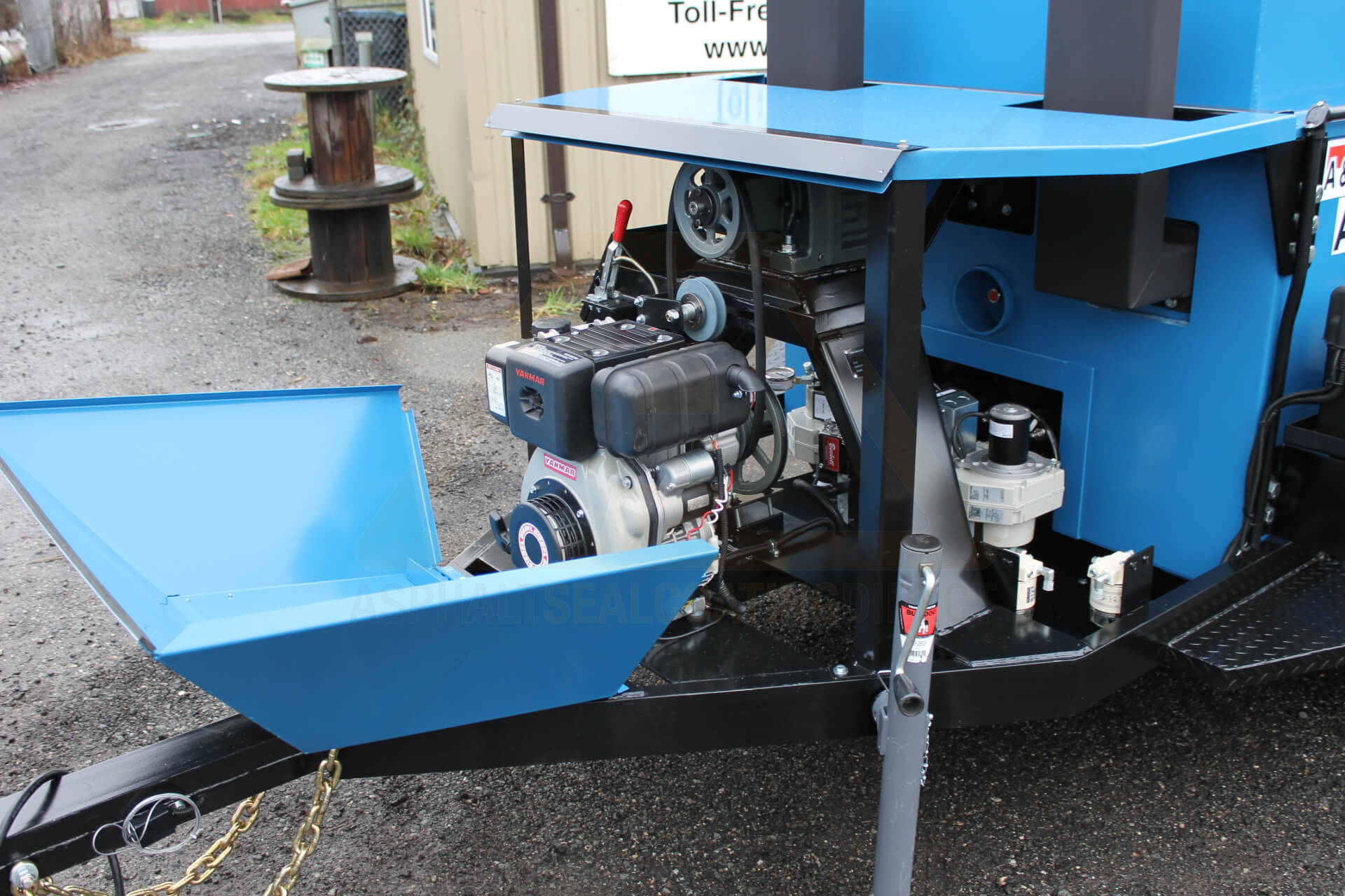 240 Gallon Mastic Melter Trailer For Street Repair Diesel Fired A