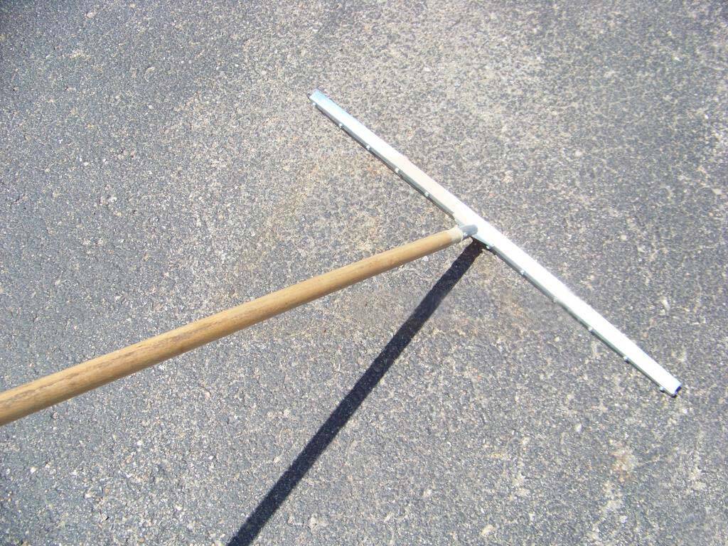 Marshalltown 24 Inch Straight Blade Sealcoat Squeegee RED700244 For