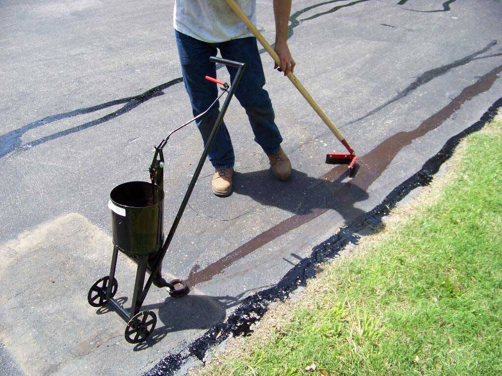 BIG A 55 Gallon Cold Pour Asphalt Crackfill For Sale Asphalt