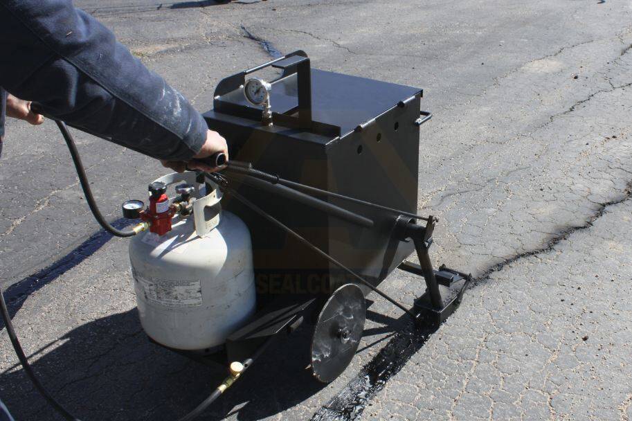 Crack Filler For Asphalt Driveways